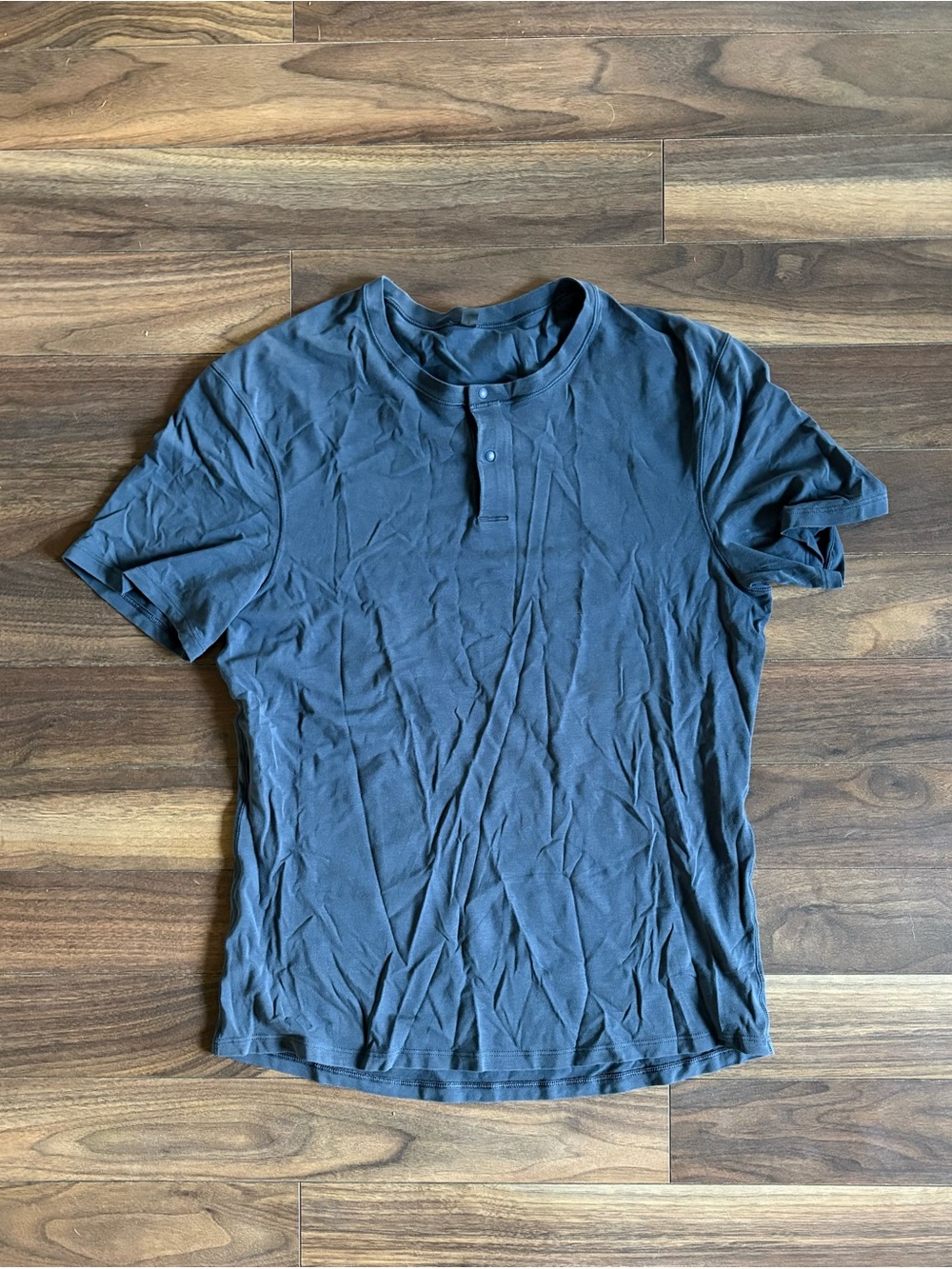 lululemon athletica Men's Short-Sleeve Henley - Slate